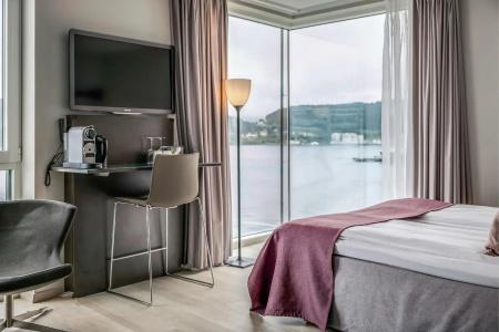 Quality Waterfront - 25