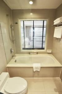 Bandara Suites Silom, Bangkok - Sha Extra Plus - 175