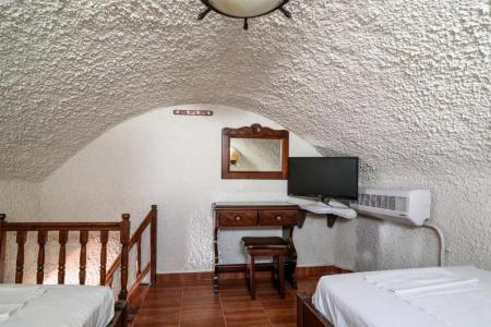 Porto Perissa - 63