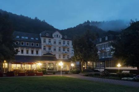 Häcker's Fürstenhof - 13