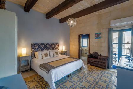 The Stonehouse - 27