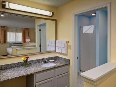 Sonesta ES Suites - 38