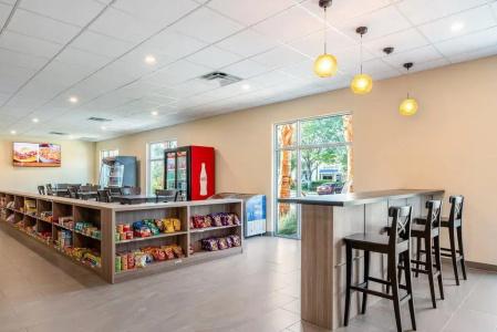 Spot x By Red Collection Orlando International Dr - 13