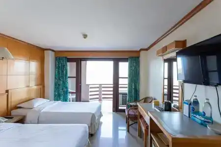 Hadthong - 23