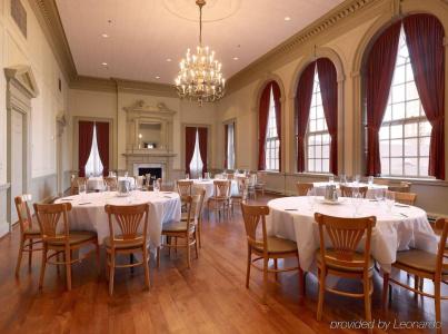 Club Quarters Rittenhouse Square, Philadelphia - 21