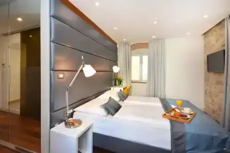 Jupiter Luxury - 34