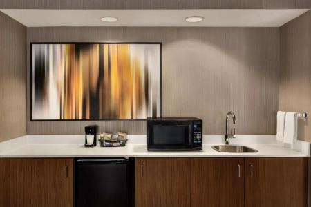 Courtyard by Marriott - 30