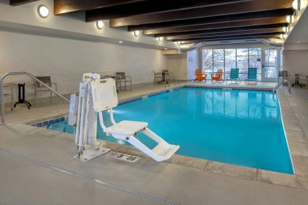 Home2 Suites By Hilton West - 15