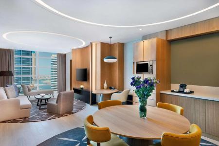 DoubleTree by Hilton Dubai - Business Bay - 96