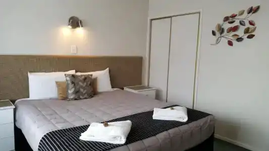 Aalton - 22