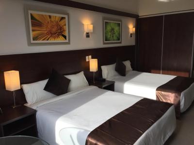 Weston Suites - 16