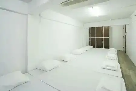 The Port Hostel - 2