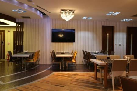 Business Grand - 18