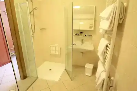 Regina - 123