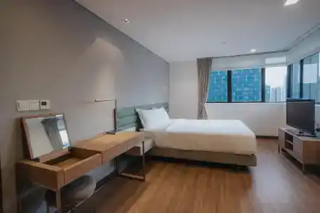 Novotel Living Orchard - 49