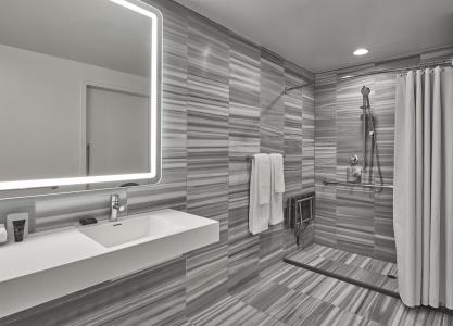 Hyatt Centric the Pike - 35