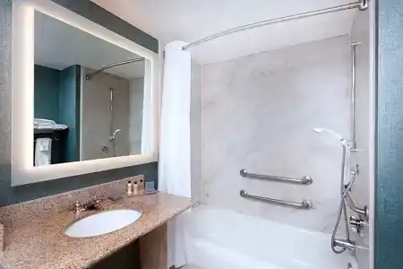 Wingate by Wyndham - Orlando International Airport - 45