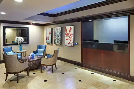 Empress La Jolla - 43