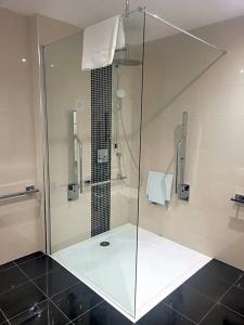 Hatton Garden - 24