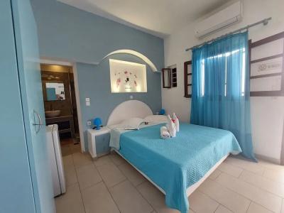 Evelina Pension! - 48