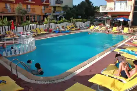 Mutlu Apart - 25
