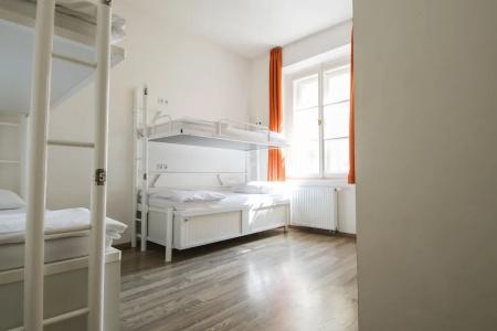 Safestay Prague Charles Bridge - 52