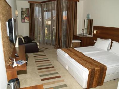 Laguna Beach Resort & Spa - 54