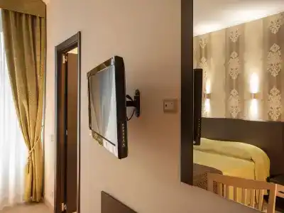 Rome Kings Suite - 5