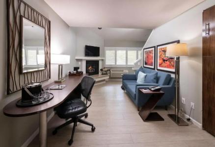 Mariposa Inn and Suites - 5