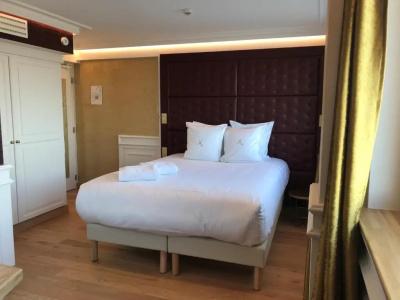 Hôtel Merveilleux Côté Mer - 50