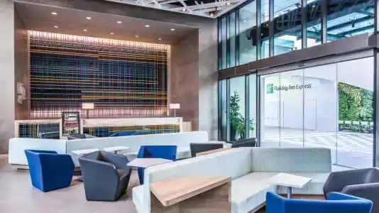 Holiday Inn Express Bangkok Soi Soonvijai, An Ihg - 1