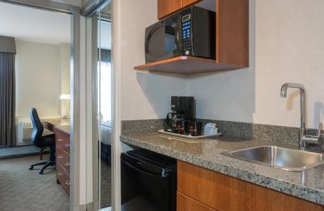 Sandman & Suites West - 13