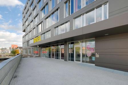 b&b Ulm - 0