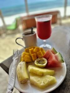 Garden Beach Bungalows - 12