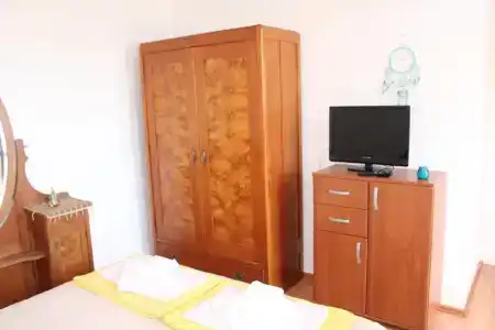 Guest House Tomanovic - 1