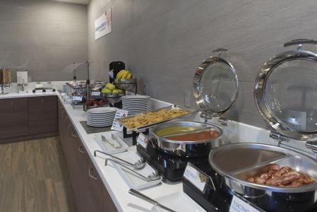 Holiday Inn Express Mexico- Toreo, An Ihg - 10