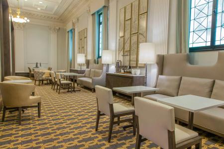 Hilton New Orleans / St. Charles Avenue - 33