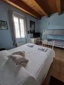 Insolent Inn - 18