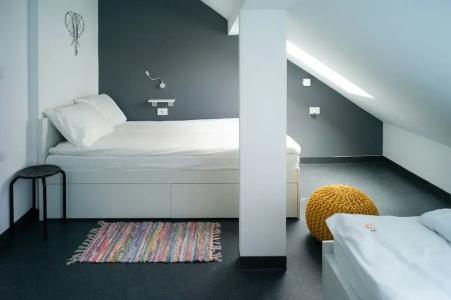 Good People Design Hostel - 42