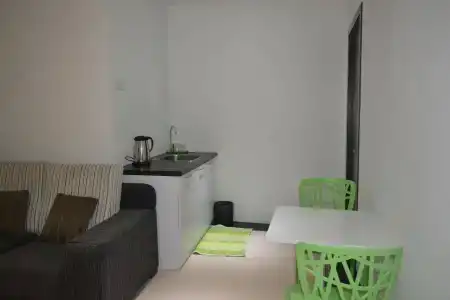 Apple 1 Queensbay - 25