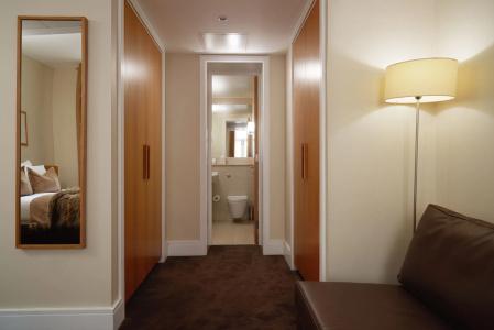 The Resident Kensington - 5