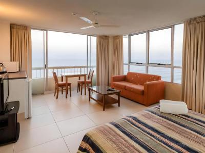 Chateau Beachside - 1
