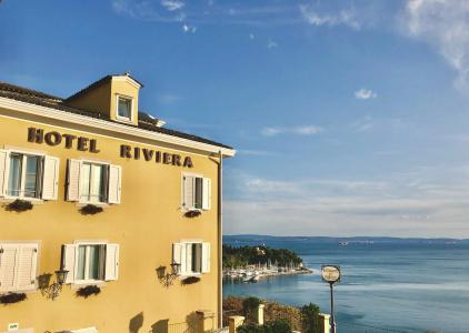 Riviera & Maximilian's - 0