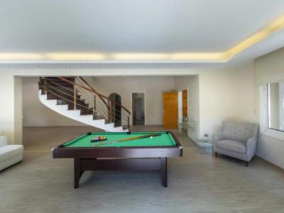 Meneou Seaside Mansion 7 - 12