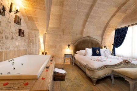Elysion Cave Suites - 91