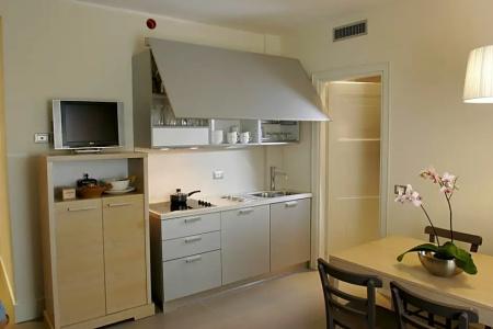 Le Rose Suite - 202