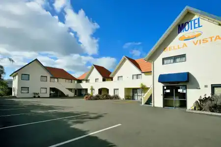 Bella Vista - 0