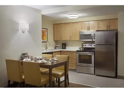 Cambridge Suites - 17