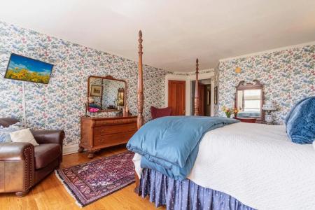 Wilburton Inn - 167