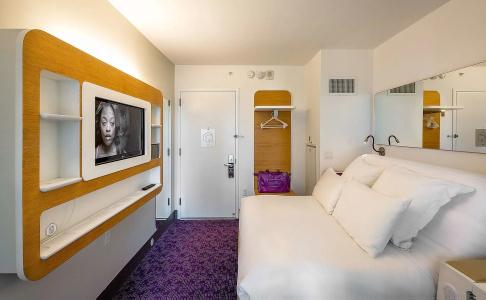 Yotel New York Times Square - 6